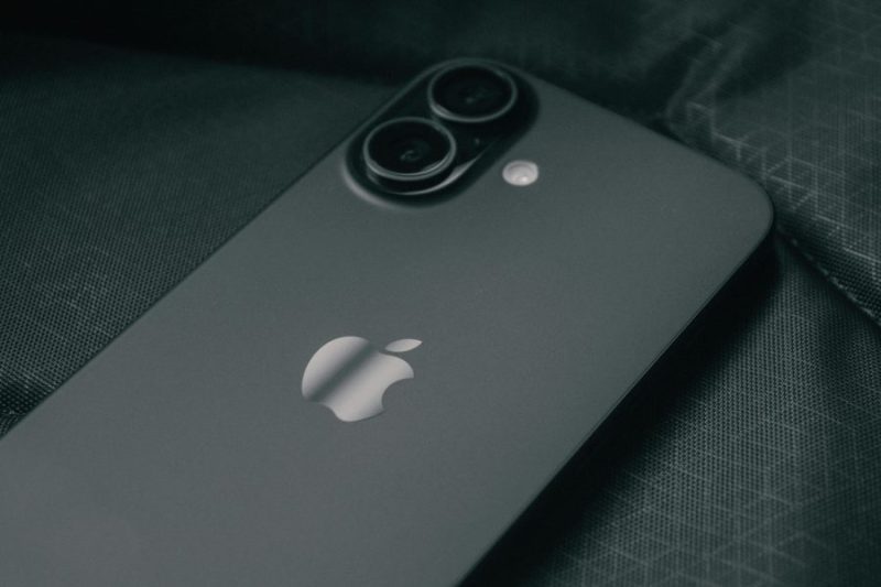 harga iPhone 16