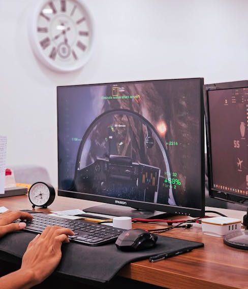 monitor gaming terbaik